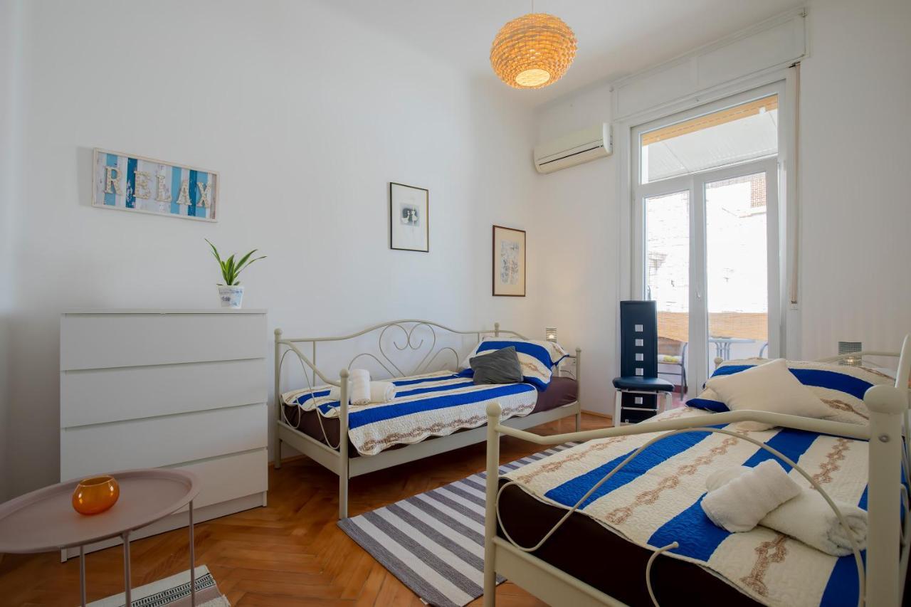 Amphitheater Apartment Пула Екстериор снимка